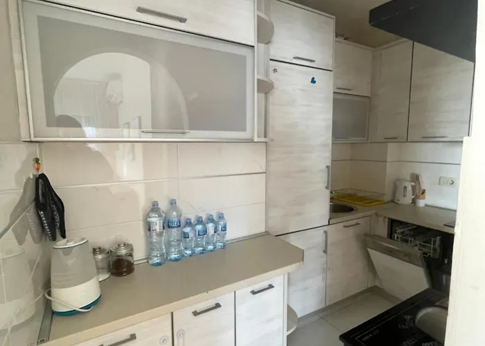 Sunny Corner * Podgorica